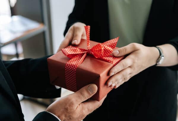 10 nápadů na firemní dárky v různých cenových hladinách