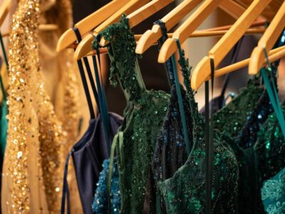 Jaké vybrat plesové šaty.